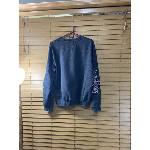 Blind Rooster Positive Embroidered Roses Pullover Sweatshirt Gray Youth Men’s - Picture 4 of 10